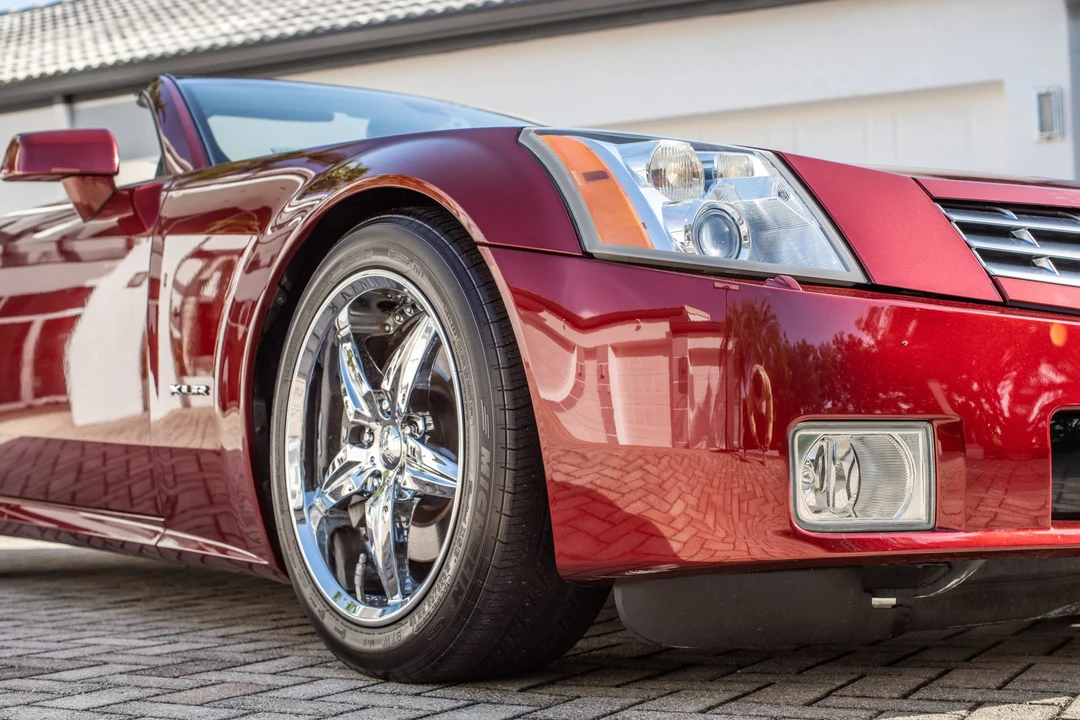 2006 Cadillac XLR - Image 18 of 31