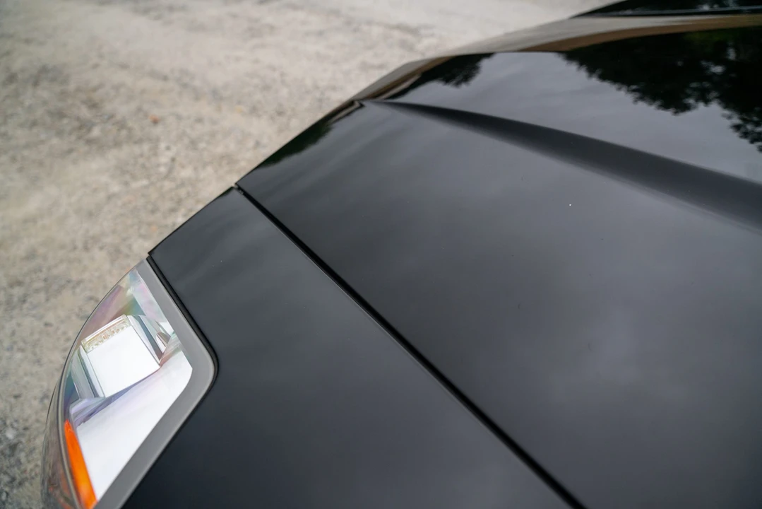 2006 Cadillac XLR-V - Image 21 of 31