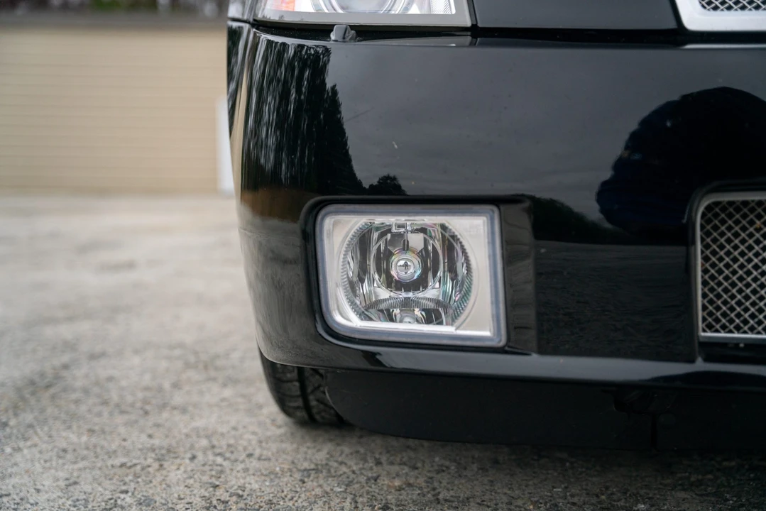 2006 Cadillac XLR-V - Image 30 of 31