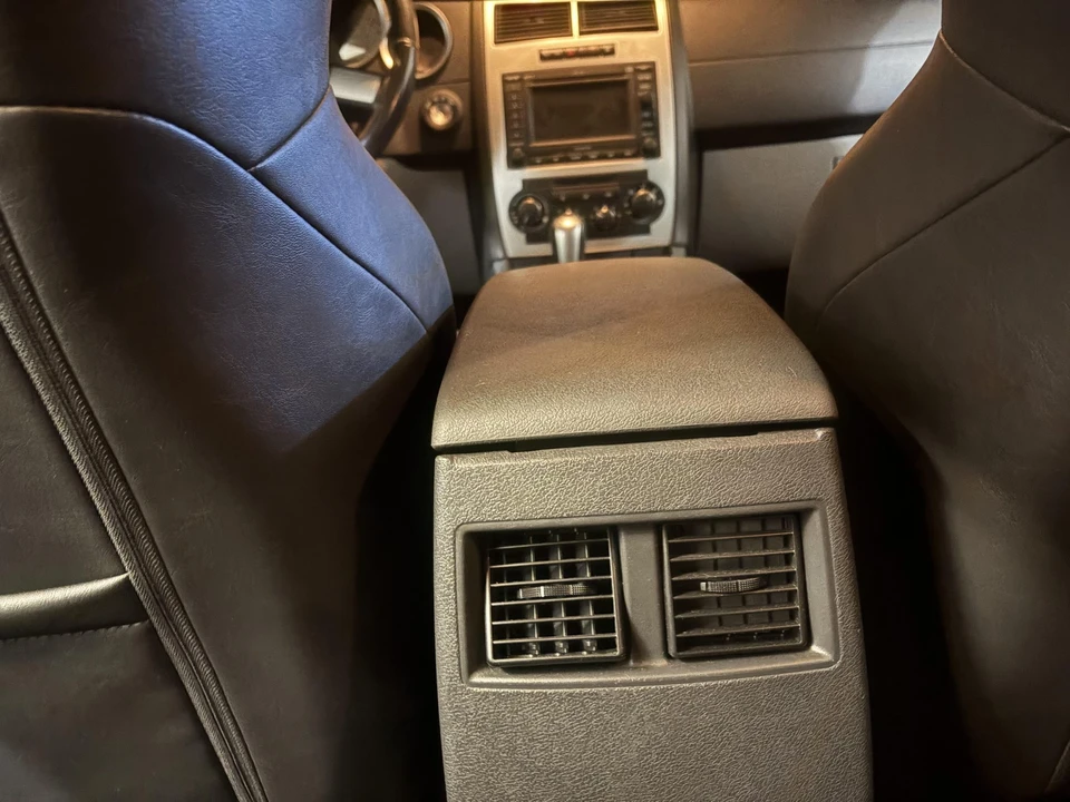 2006 Dodge Magnum SRT8 2nd Gen - Image 25 of 31