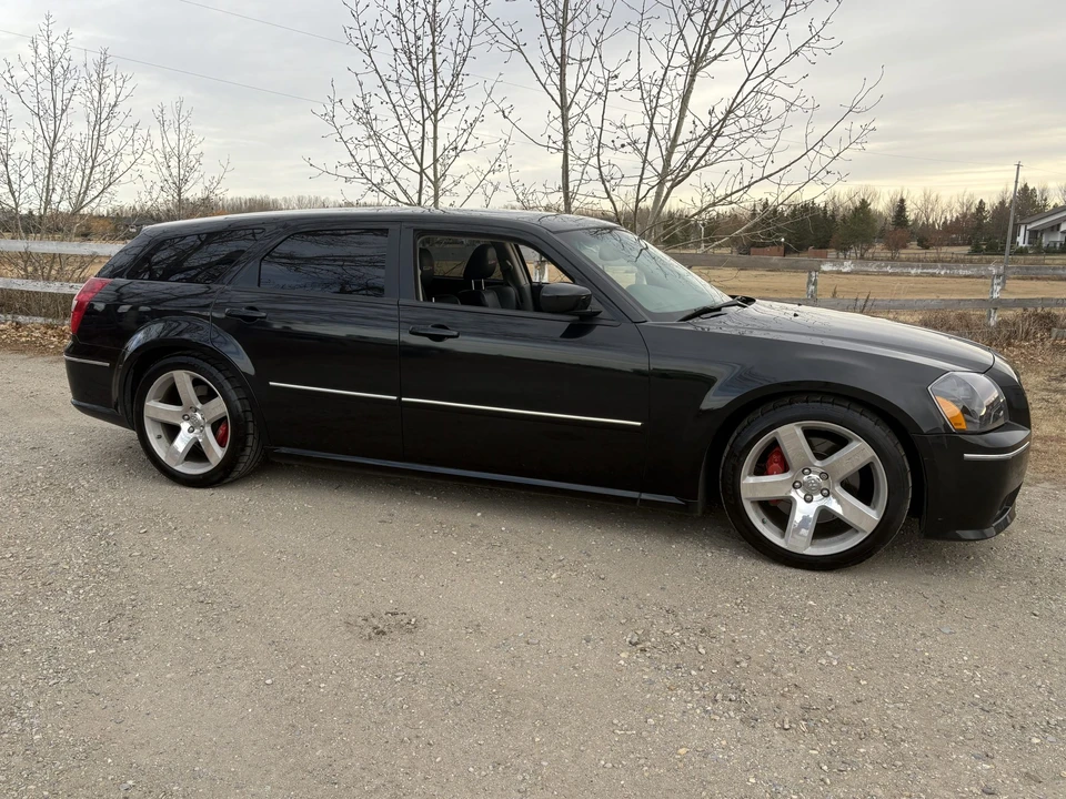 2006 Dodge Magnum SRT8 2nd Gen - Image 8 of 31