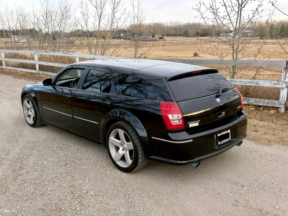 2006 Dodge Magnum SRT8 2nd Gen - Image 12 of 31