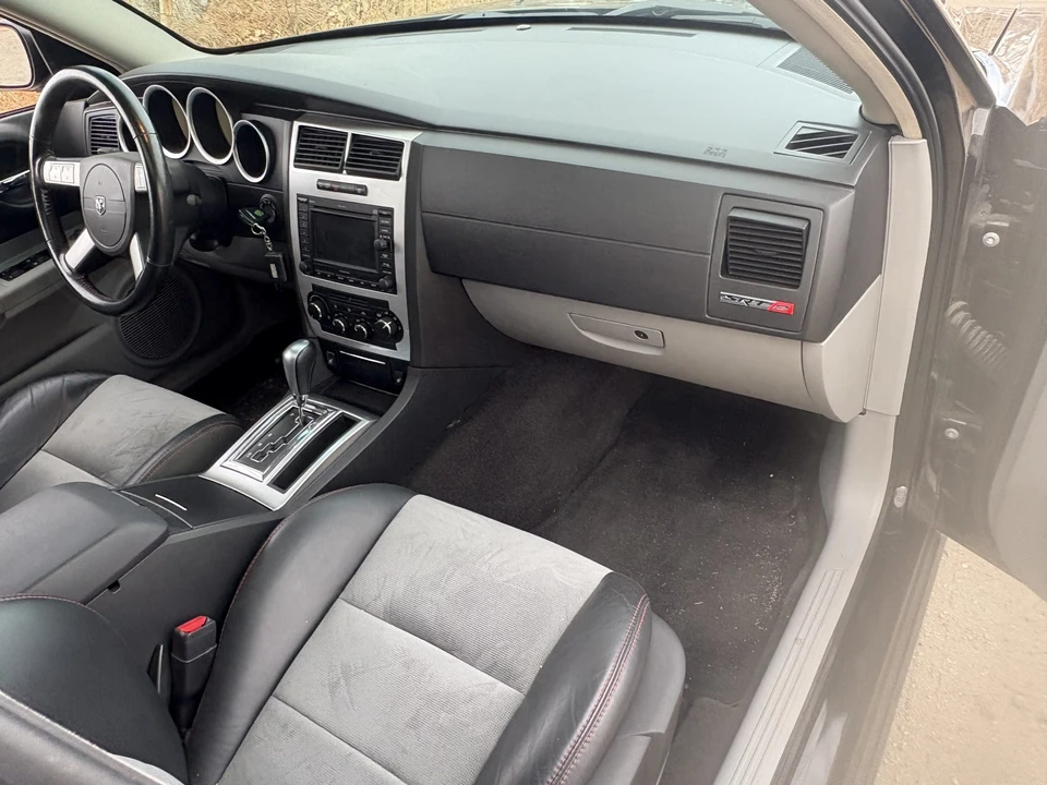 2006 Dodge Magnum SRT8 2nd Gen - Image 17 of 31