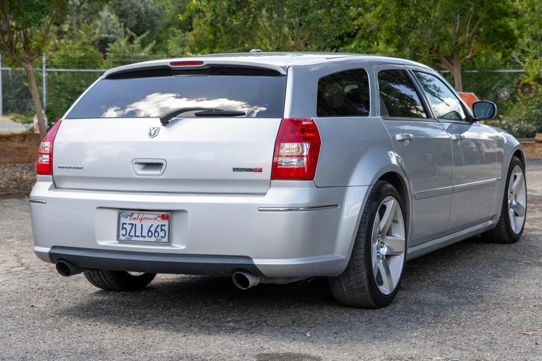 2006 Dodge Magnum SRT8 2nd Gen - Image 7 of 31