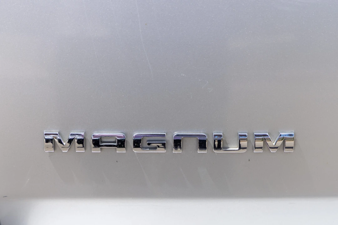 2006 Dodge Magnum SRT8 2nd Gen - Image 25 of 31