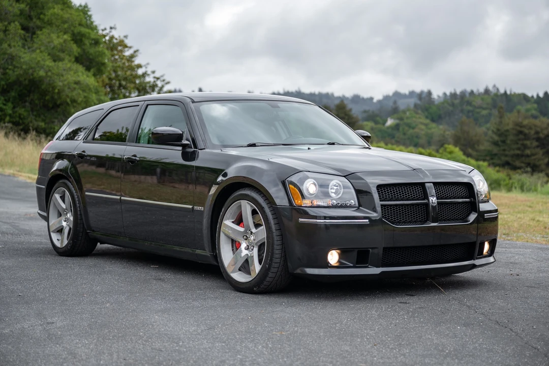 2006 Dodge Magnum SRT8 2nd Gen - Image 11 of 31