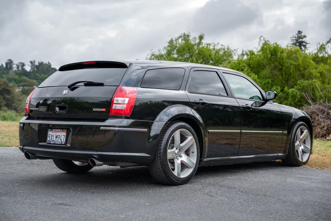 2006 Dodge Magnum SRT8 2nd Gen - Image 9 of 31