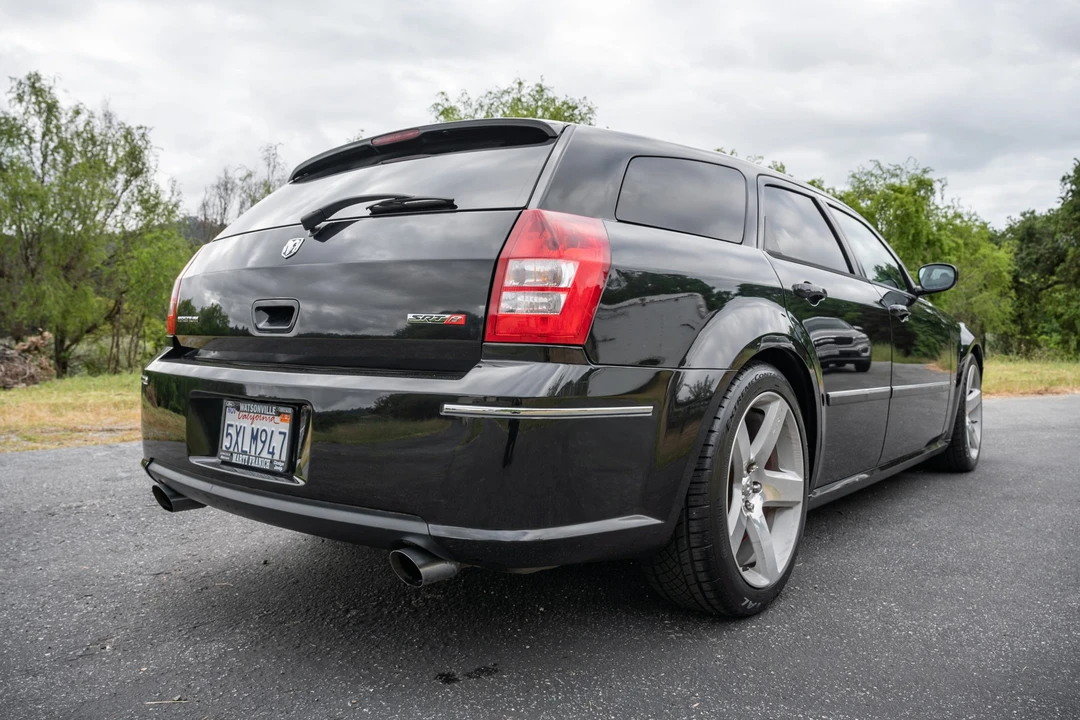 2006 Dodge Magnum SRT8 2nd Gen - Image 8 of 31