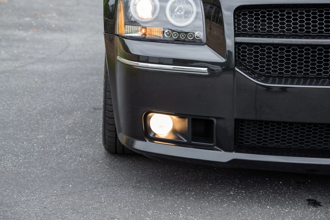 2006 Dodge Magnum SRT8 2nd Gen - Image 18 of 31