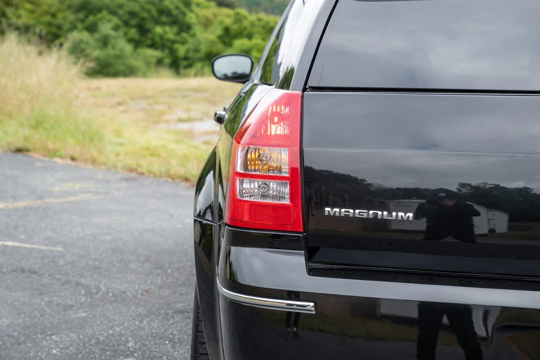 2006 Dodge Magnum SRT8 2nd Gen - Image 30 of 31