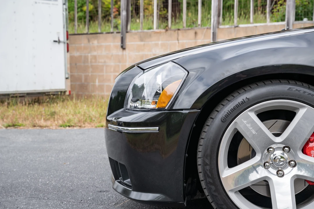2006 Dodge Magnum SRT8 2nd Gen - Image 21 of 31
