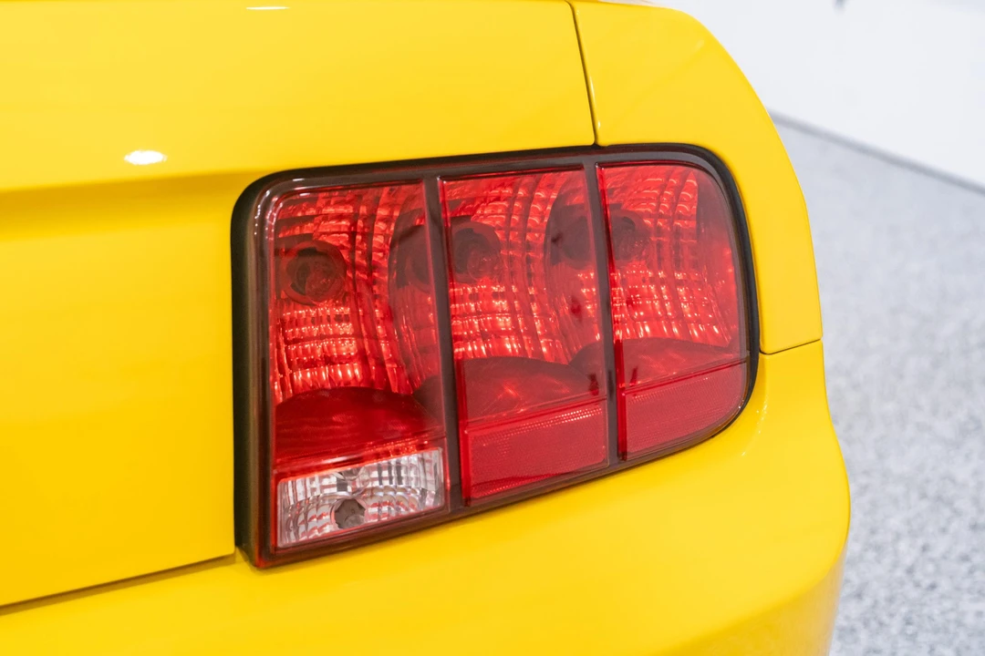 2006 Ford S197 Mustang GT - Image 24 of 31