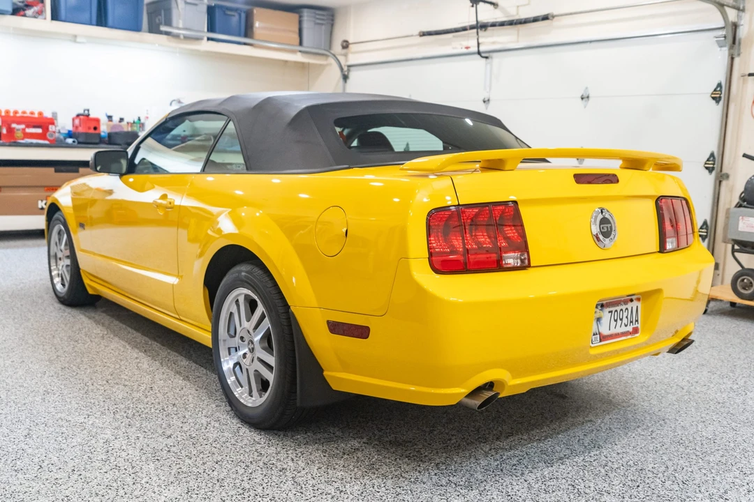 2006 Ford S197 Mustang GT - Image 13 of 31