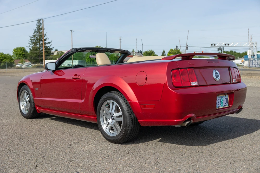 2006 Ford S197 Mustang GT - Image 7 of 31