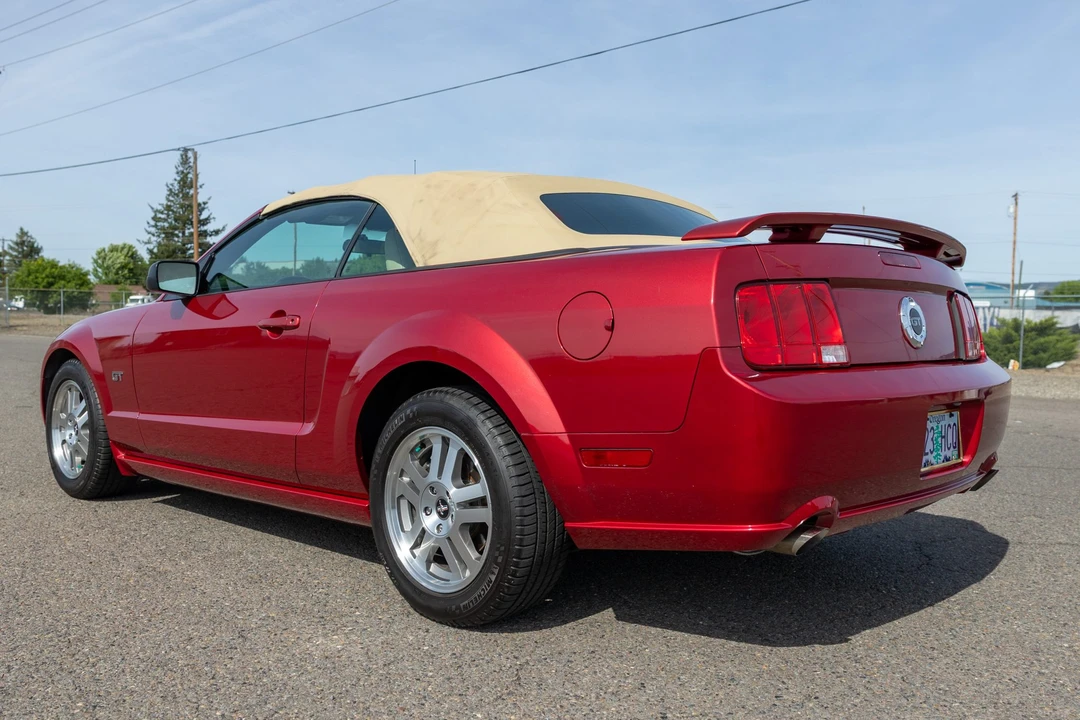 2006 Ford S197 Mustang GT - Image 15 of 31