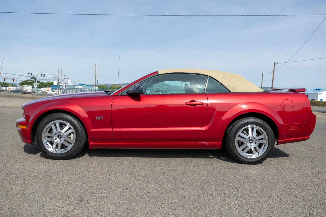2006 Ford S197 Mustang GT - Image 16 of 31