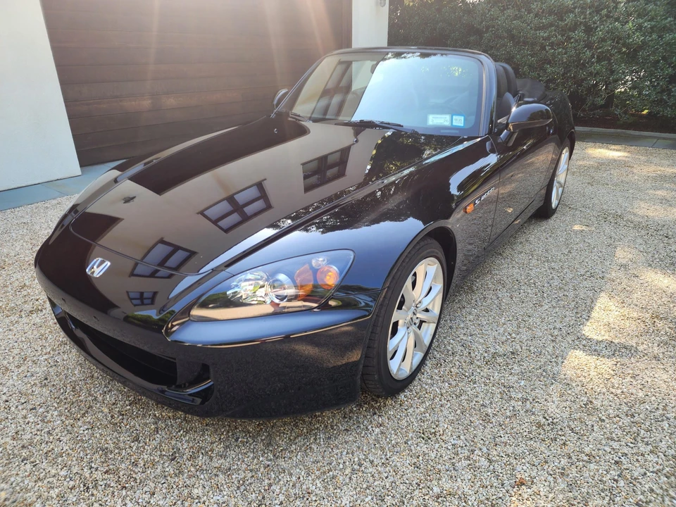 2006 Honda AP2 S2000 - Image 2 of 31