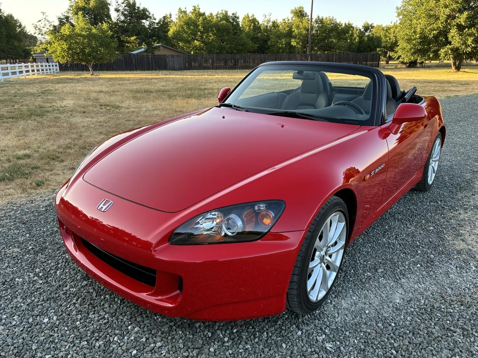 2006 Honda AP2 S2000 - Image 2 of 31