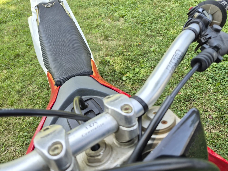 2006 Husqvarna WR - Image 23 of 31