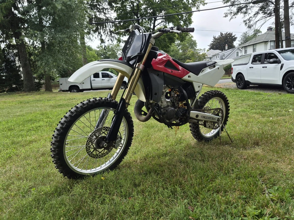 2006 Husqvarna WR - Image 2 of 31