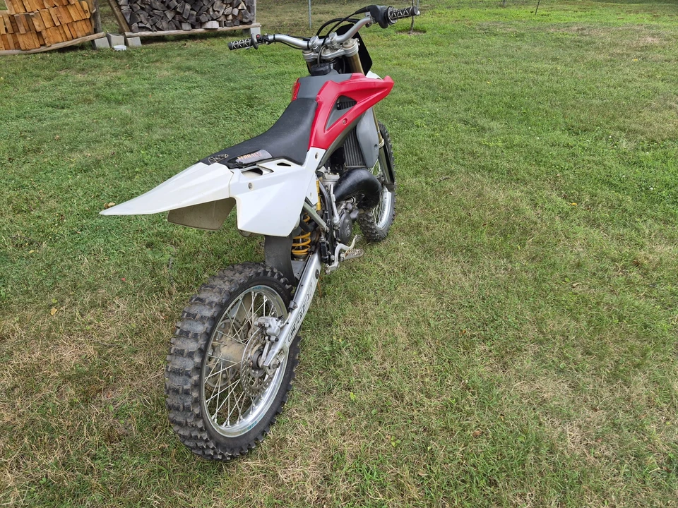 2006 Husqvarna WR - Image 8 of 31
