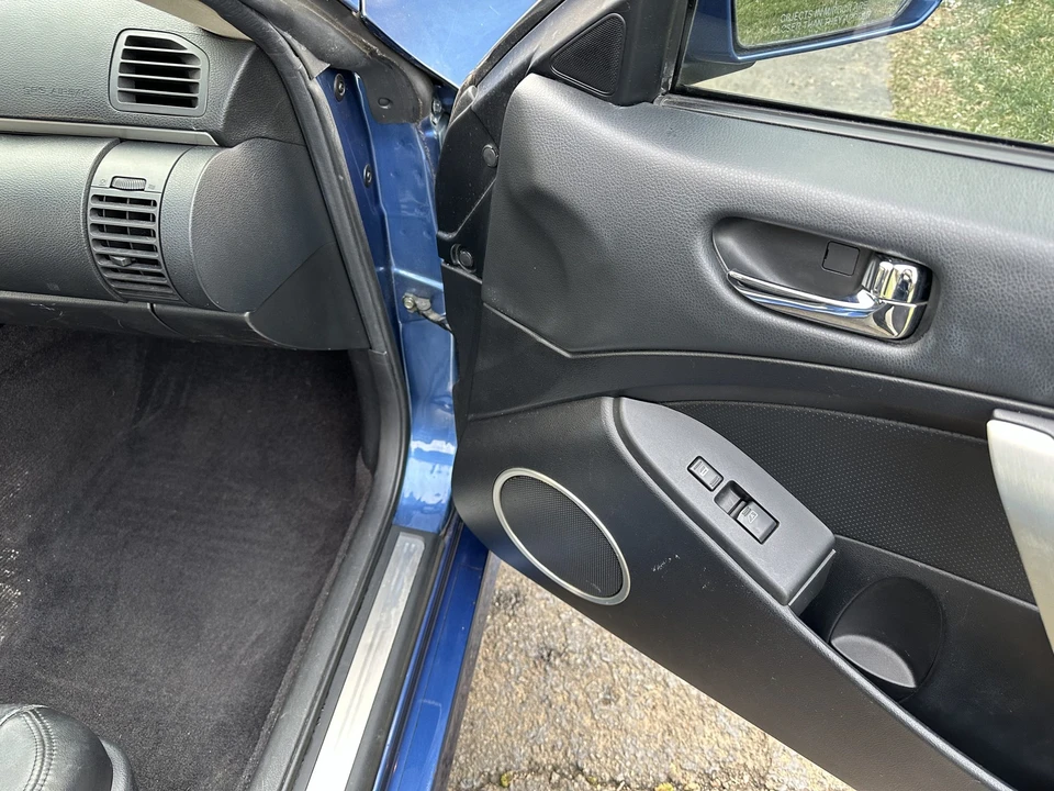 2006 Infiniti G35 3rd Gen - Image 19 of 31
