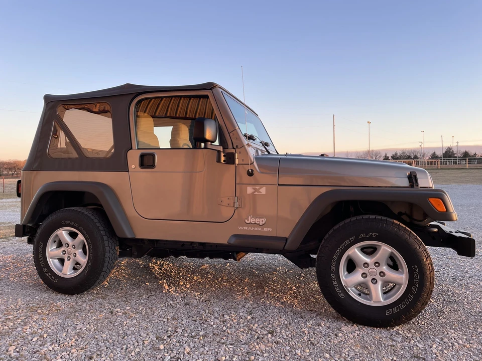 2006 Jeep TJ Wrangler - Image 18 of 31