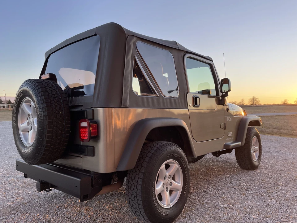 2006 Jeep TJ Wrangler - Image 14 of 31