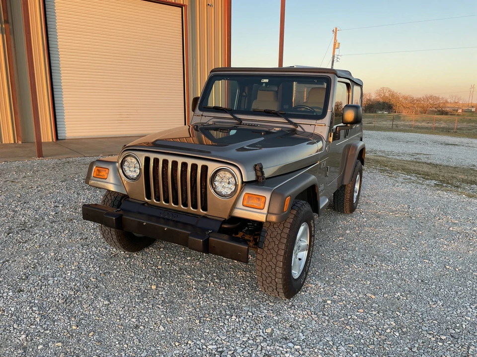 2006 Jeep TJ Wrangler - Image 2 of 31