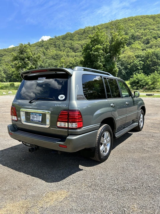 2006 Lexus LX 2nd Gen - Image 6 of 31