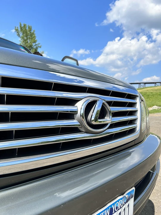 2006 Lexus LX 2nd Gen - Image 25 of 31