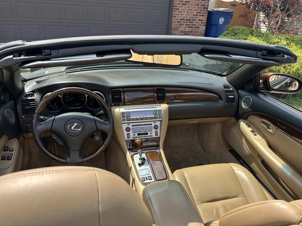 2006 Lexus SC430 - Image 28 of 31
