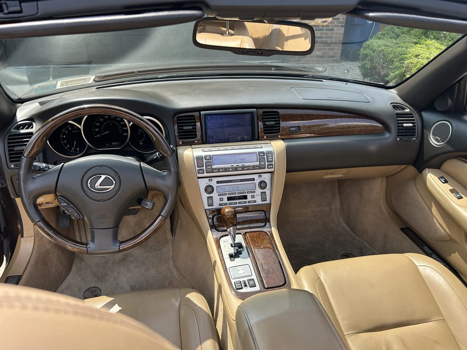 2006 Lexus SC430 - Image 29 of 31