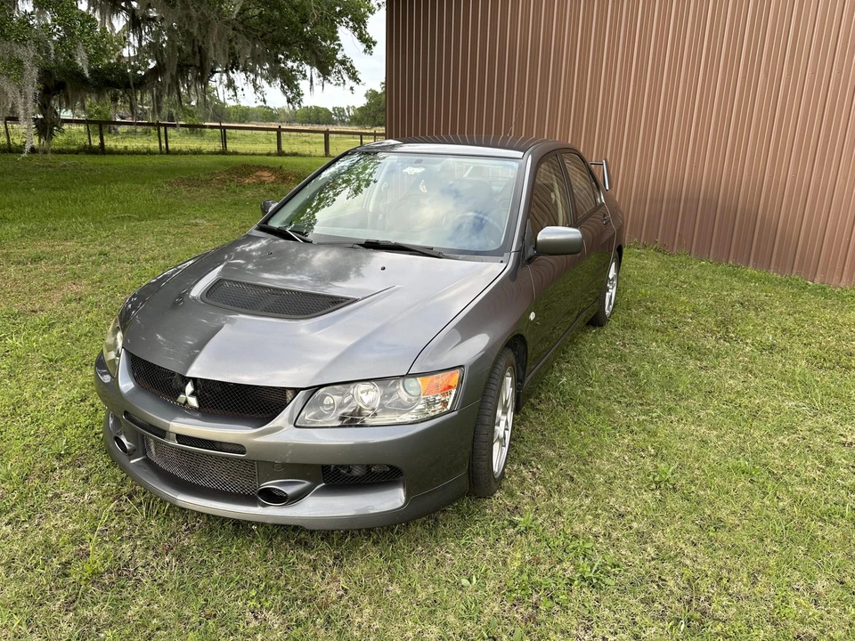 2006 Mitsubishi Lancer Evolution IX 8th Gen - Image 2 of 31