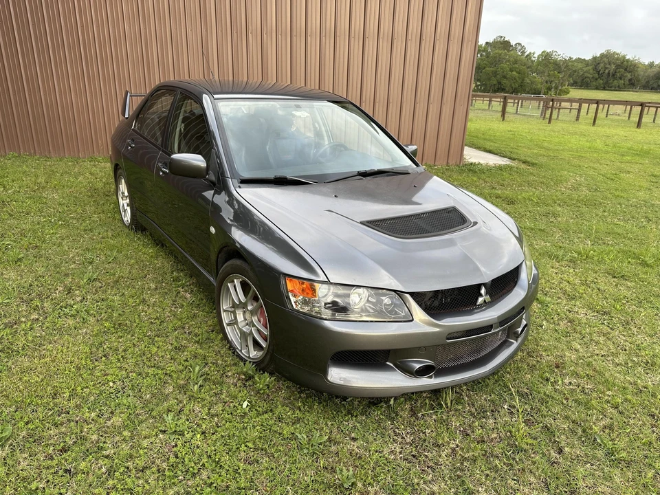 2006 Mitsubishi Lancer Evolution IX 8th Gen - Image 11 of 31