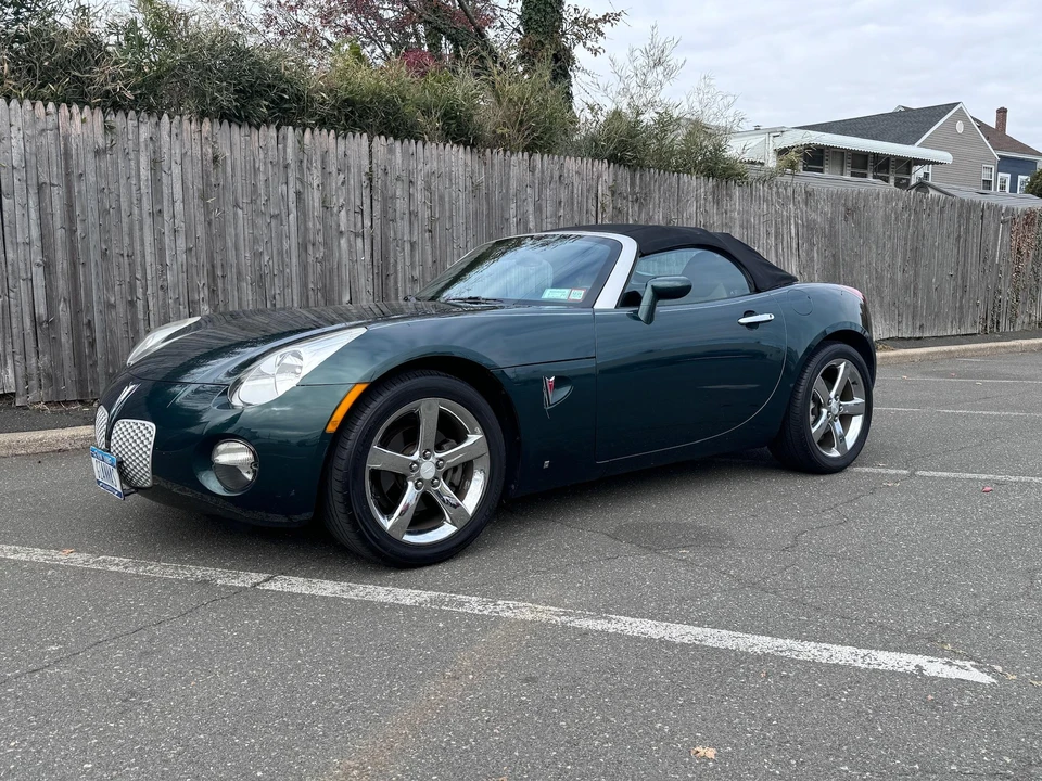 2006 Pontiac Solstice - Image 18 of 31