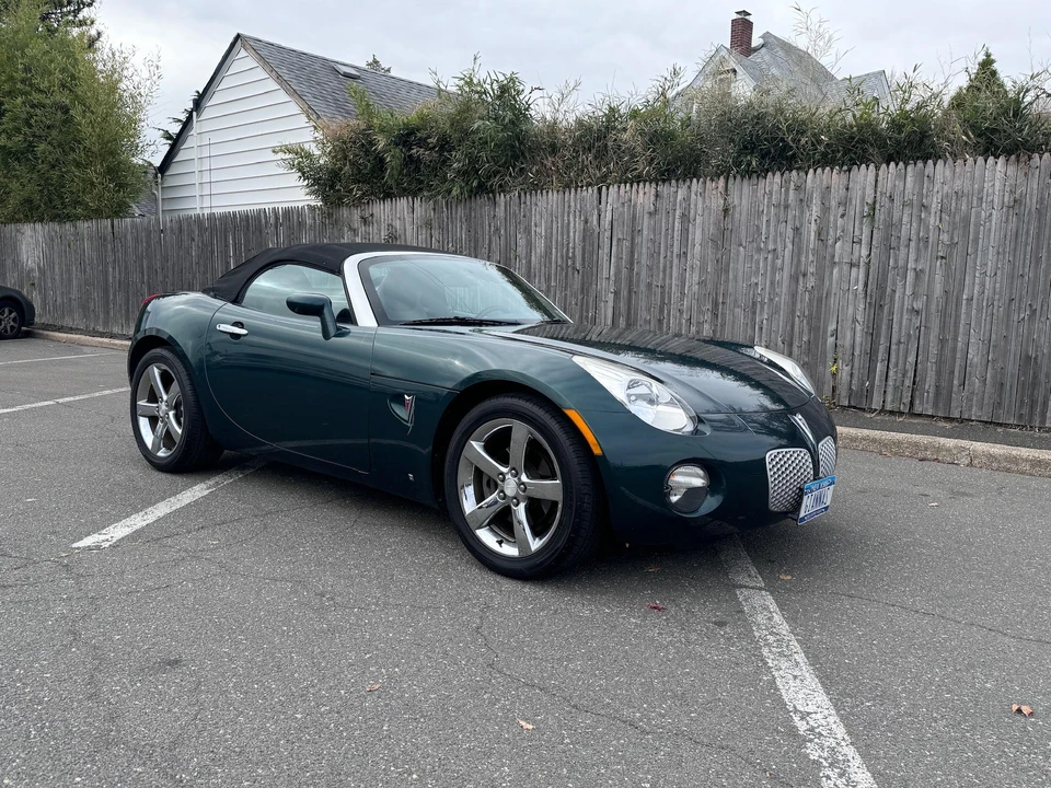 2006 Pontiac Solstice - Image 11 of 31