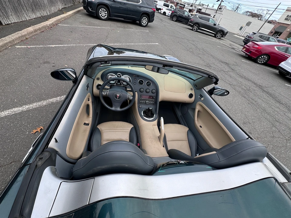 2006 Pontiac Solstice - Image 25 of 31