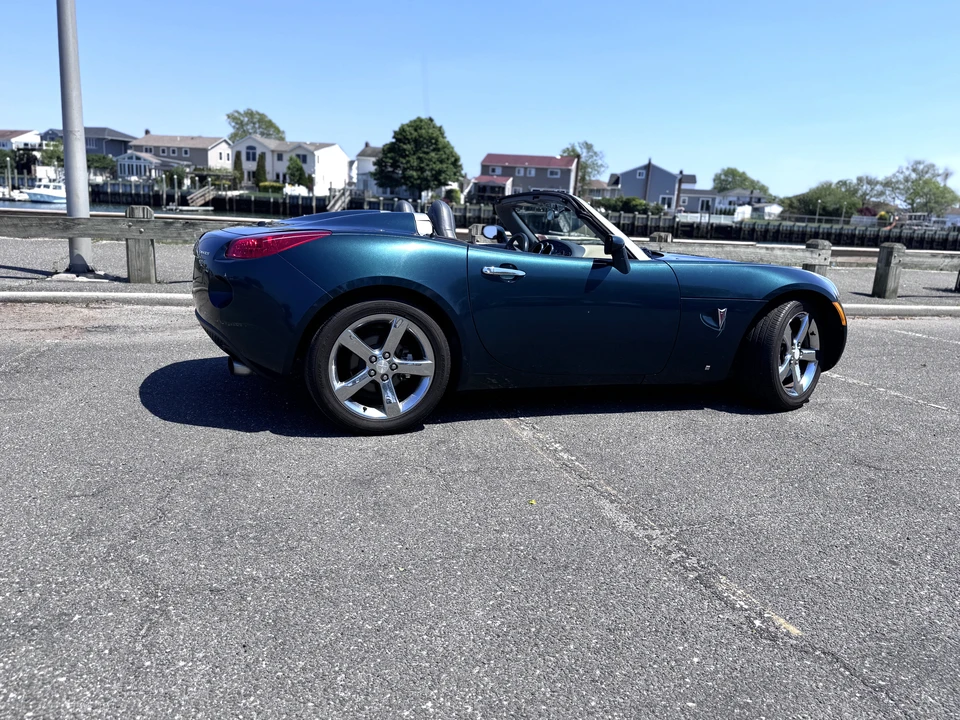 2006 Pontiac Solstice - Image 12 of 31