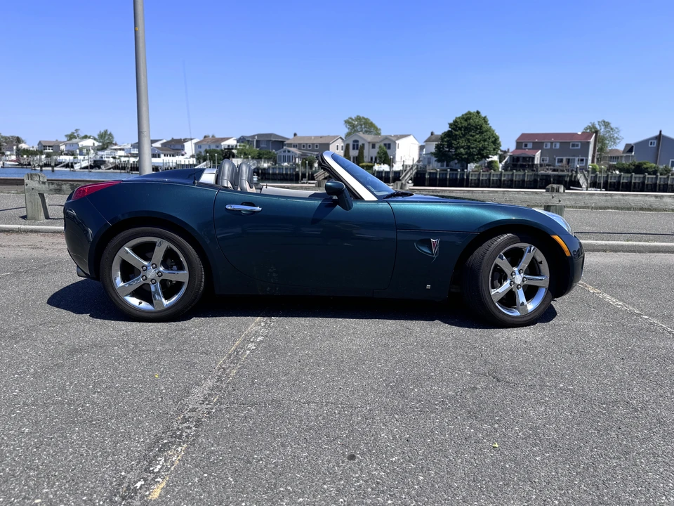 2006 Pontiac Solstice - Image 11 of 31