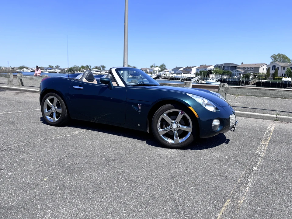2006 Pontiac Solstice - Image 10 of 31