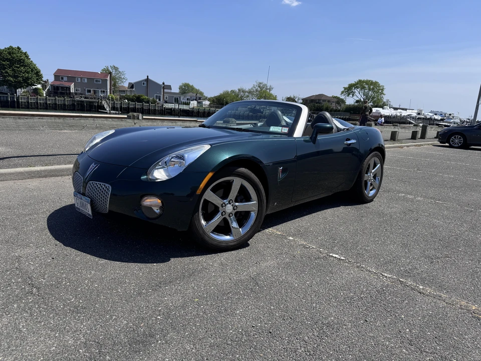 2006 Pontiac Solstice - Image 3 of 31
