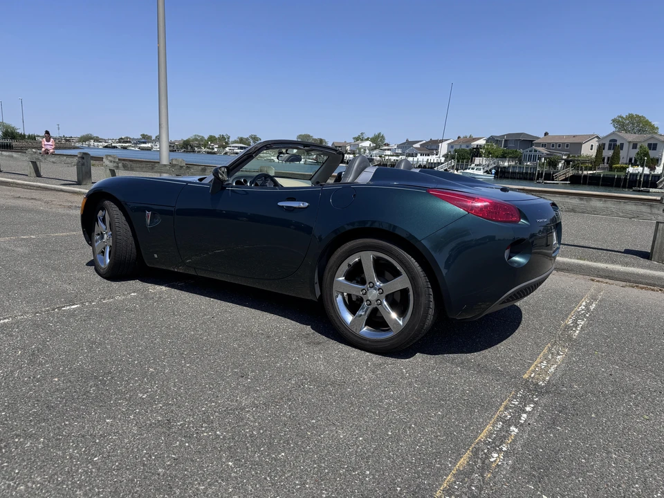 2006 Pontiac Solstice - Image 17 of 31