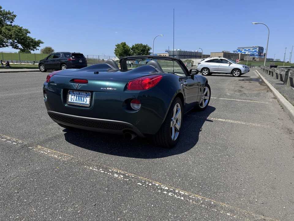 2006 Pontiac Solstice - Image 15 of 31