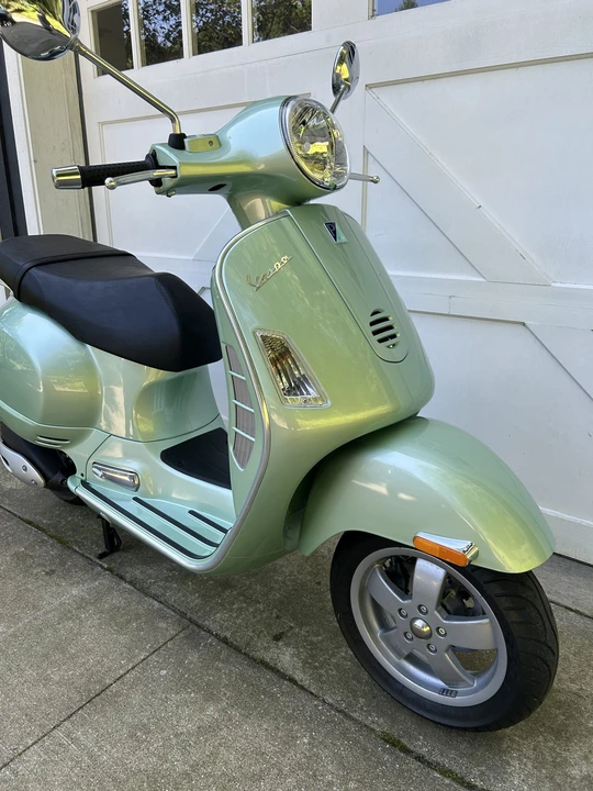 2006 Vespa Sei & PX & ET & LX & GT - Image 2 of 31