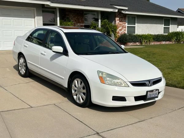 2007 Honda Accord 7th Gen - Image 2 of 9