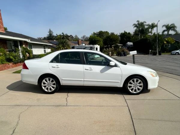 2007 Honda Accord 7th Gen - Image 4 of 9