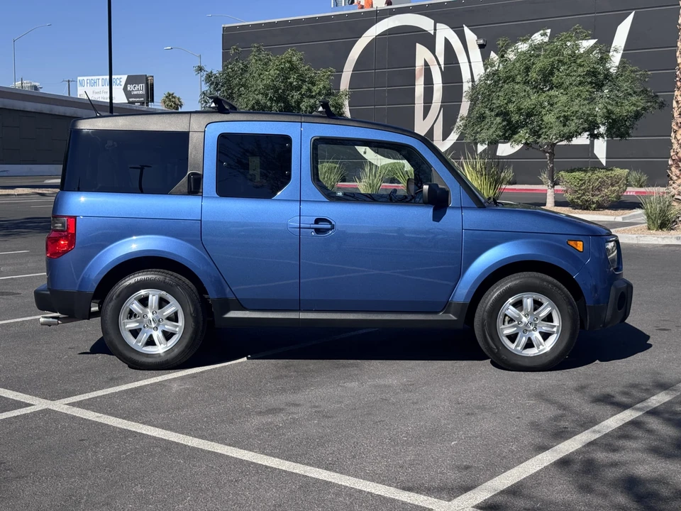 2007 Honda Element - Image 9 of 31