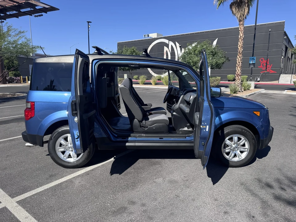 2007 Honda Element - Image 21 of 31