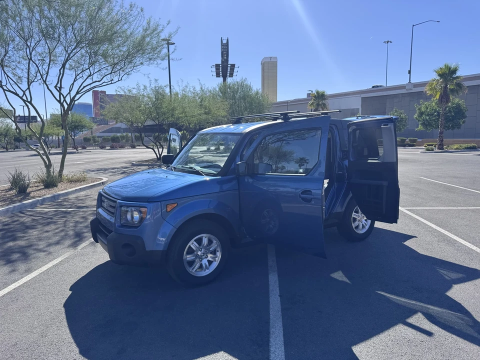 2007 Honda Element - Image 17 of 31